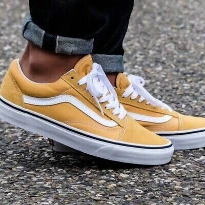 VANS OLD SKOOL UNISEX SIZE 6 Shoe