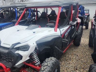 2025 TALON R 4 LIVE VALVE