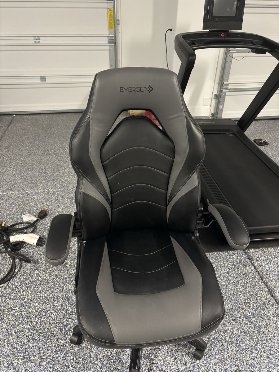 Gaming/office chair