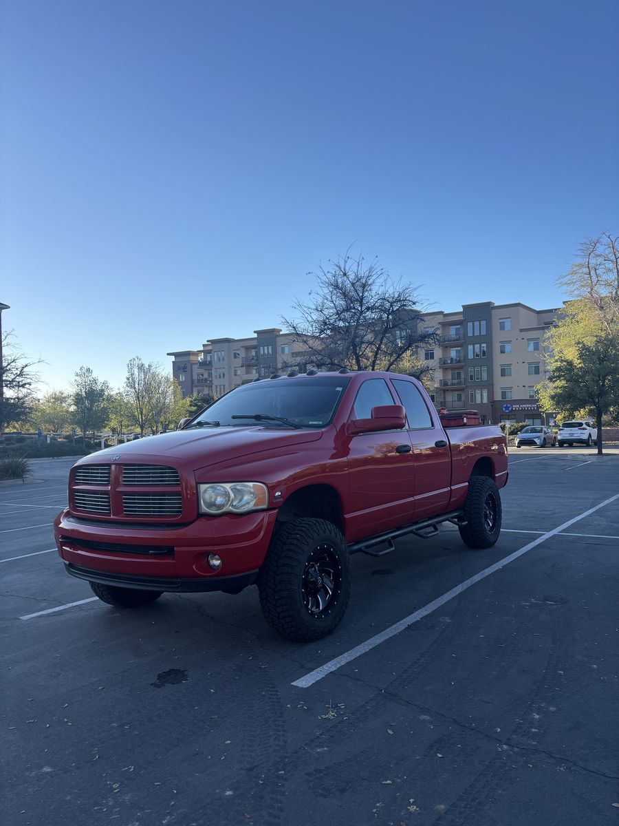 2003 DODGE RAM 3500 Laramie