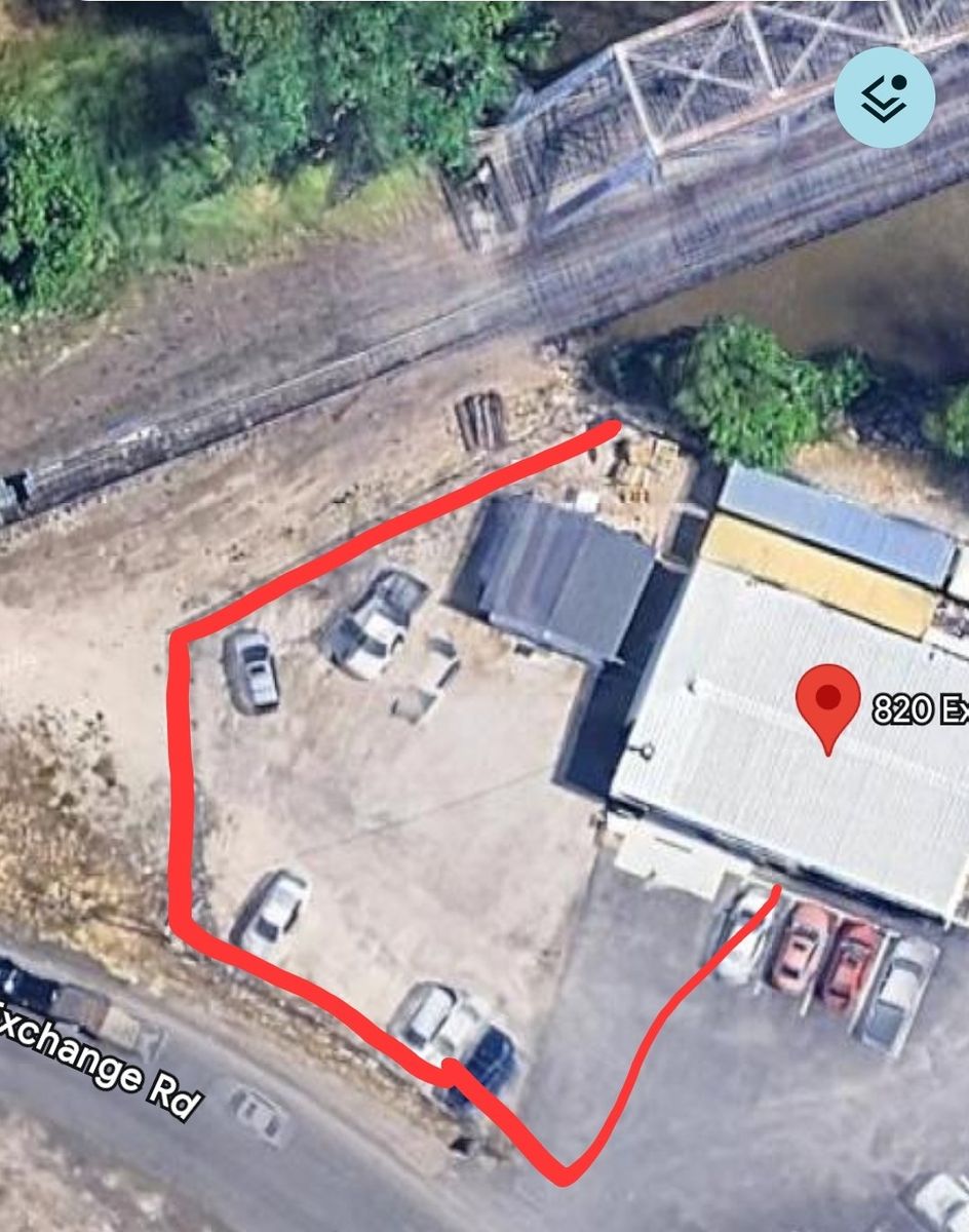 Shop, office and yard space for rent