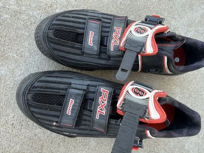 Bontrager click in bike shoes road cycling