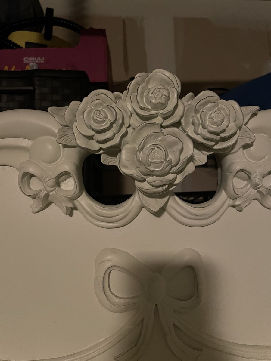 Main image 4