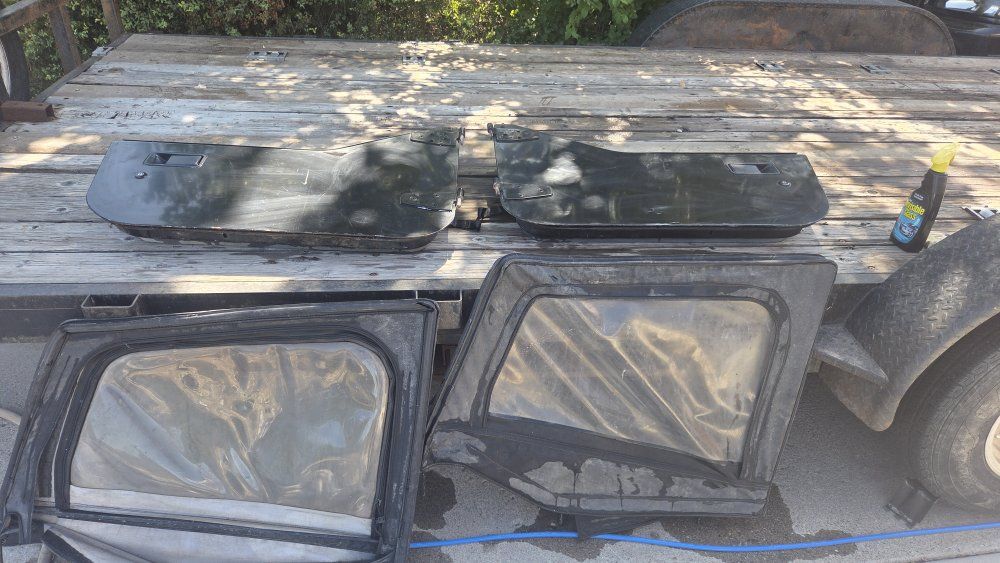 Jeep Wrangler YJ Half Doors -CJ7, CJ8 Soft Top Set (Pair) black