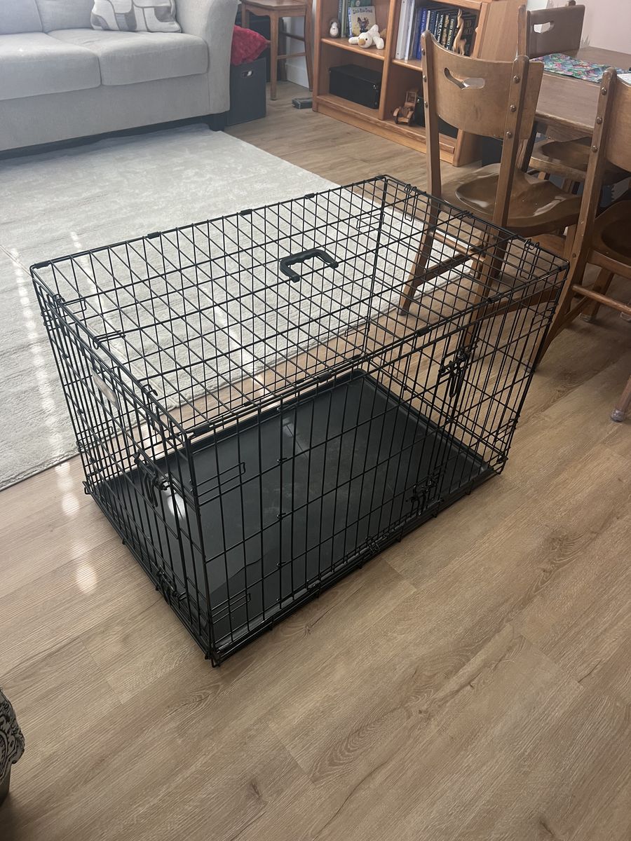 Medium Size 2 Door Dog Kennel