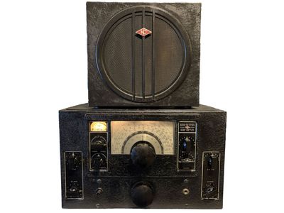 National NC-100XA radio from 1940's