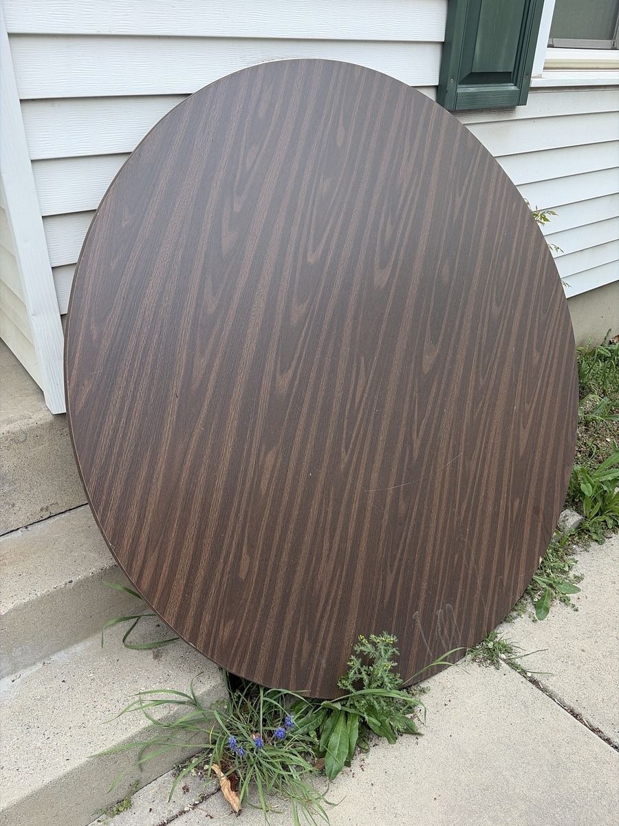 5ft Round Table