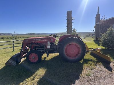1974 135 Massey Ferguson Tractor