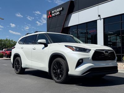 2021 Toyota Highlander LE