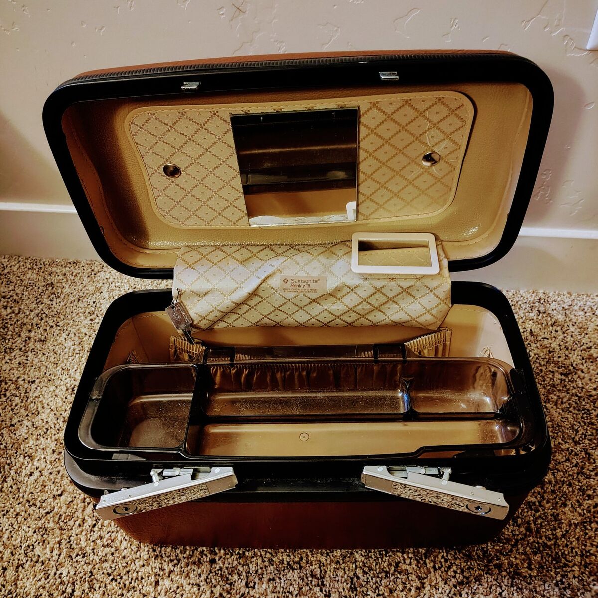 Cosmetic Makeup Box