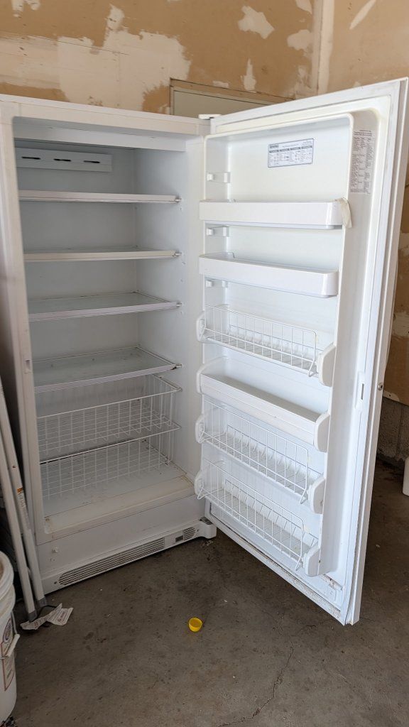 Kenmore elite deep freezer