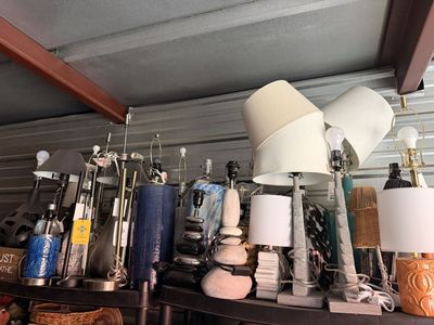 25+ Modern Table Lamps | HomeGoods / TJ Maxx Decor Lot