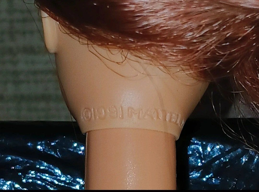 Main image 4