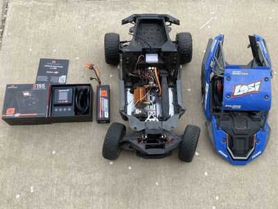 Rc Car Losi Rzr NO TRANSMITTER OR RECIVER