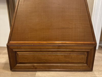 Kitchen Hood With Vent