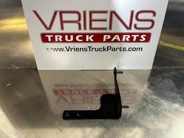 Freightliner Bracket