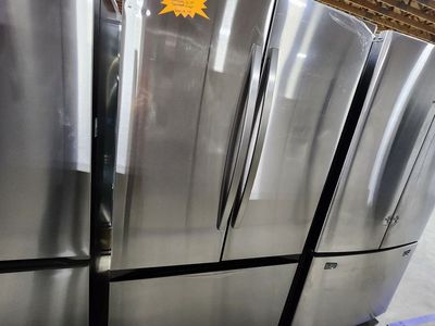 Samsung French Door Refrigerator Stainless Steel 32 CU FT Bottom Freezer
