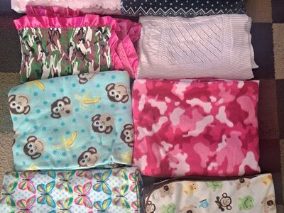 9 cute baby blankets and pillow