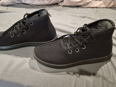 NEW Allbirds men's Tree Topper shoes size 10