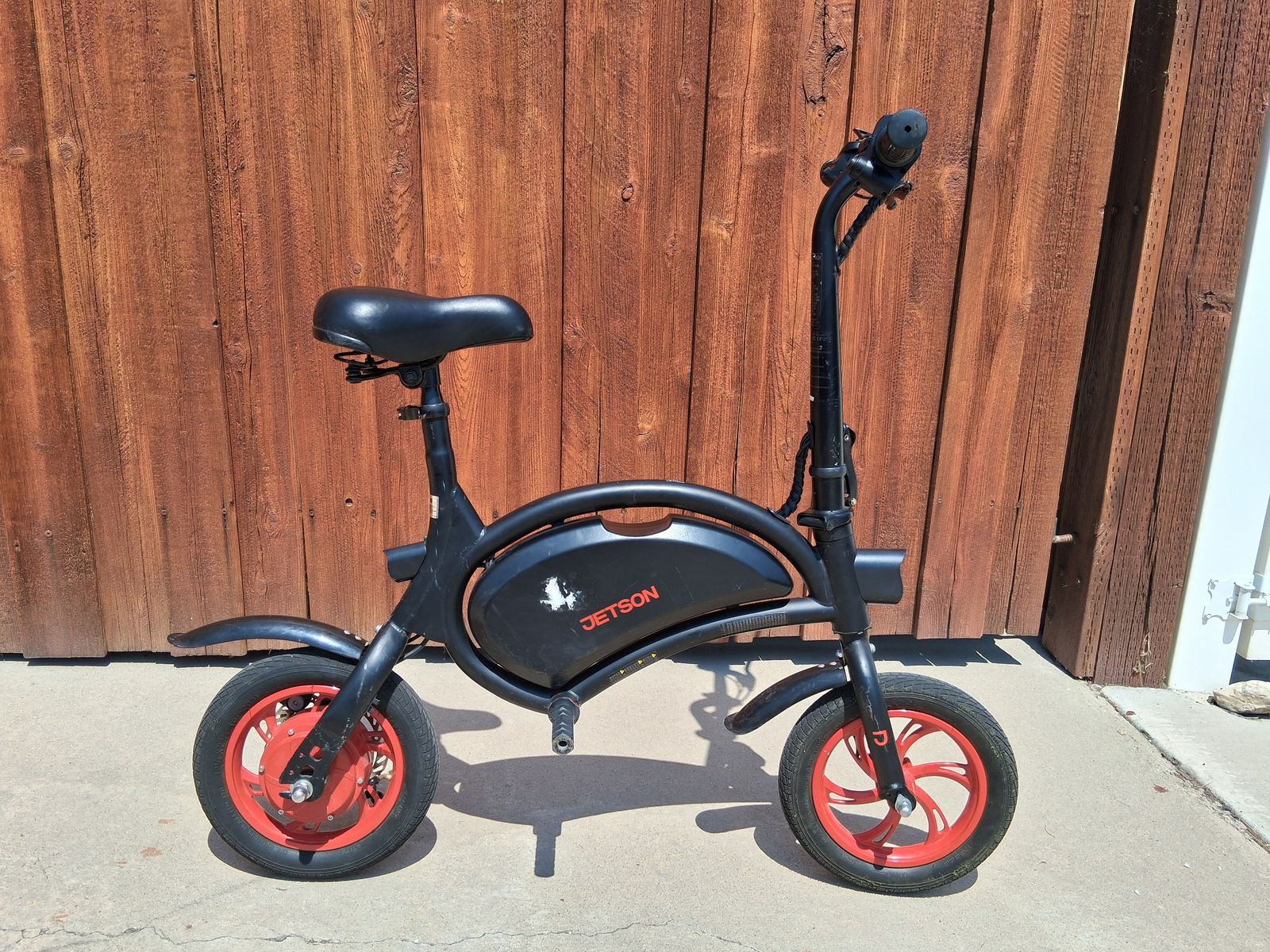 BUNDLE:  Scooters- Jetson Bolt & Massimo