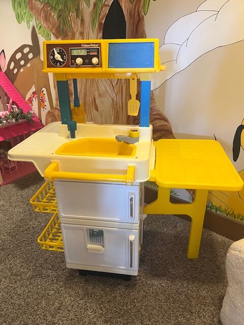 toddler kitchen set