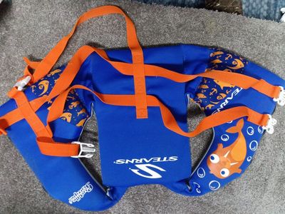 Childs Life Jacket Up to 50 Lb Great Condition!