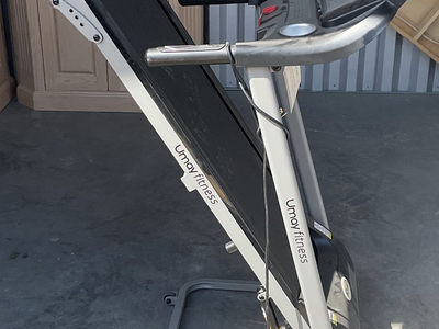UMAY Foldable Treadmill – Space Saving Walking Pad with Incline & Heart Rate Sensors