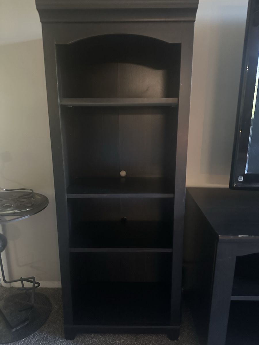 Main image 7