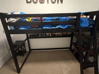 Black Twin Loft Bed Frame with Ladder - Space Saving Design for Kids/Teens
