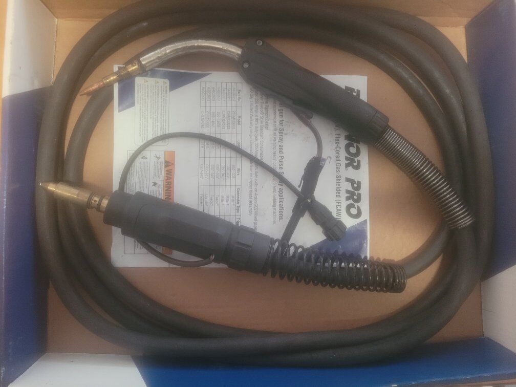 RADNOR  250 AMP MIG GUN