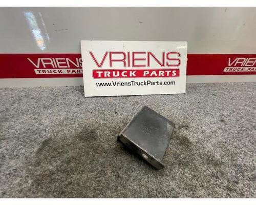 Peterbilt Lower Recirculation Shield Left, Part # 07-06750L