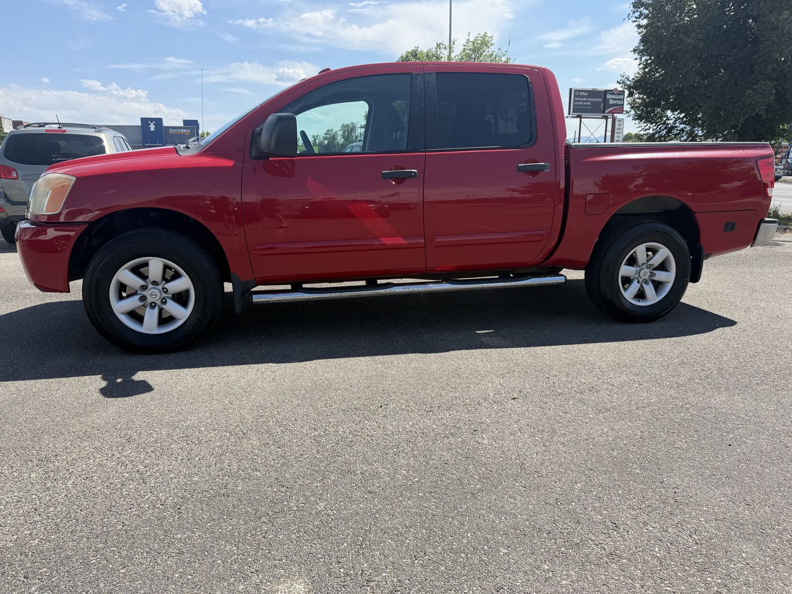 2011 Nissan Titan SV