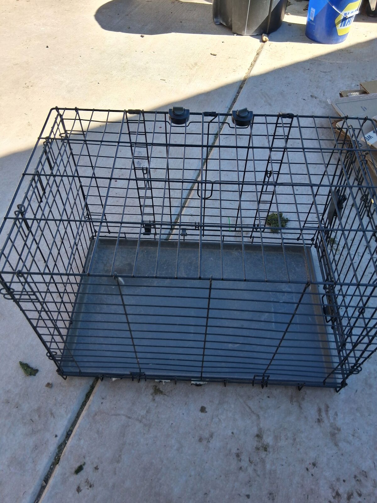 Dog crate