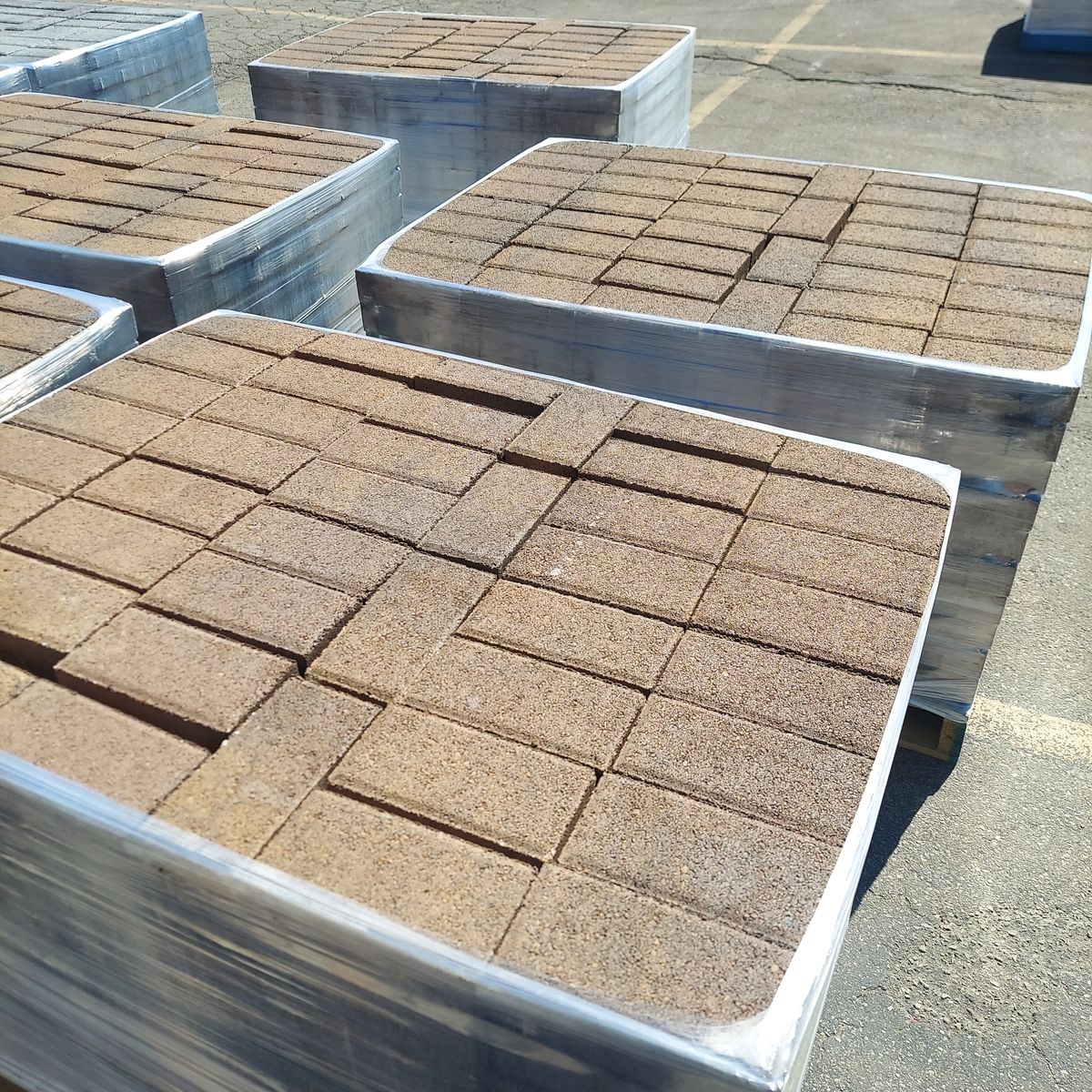 SAHARA HOLLAND PAVERS (4x8)