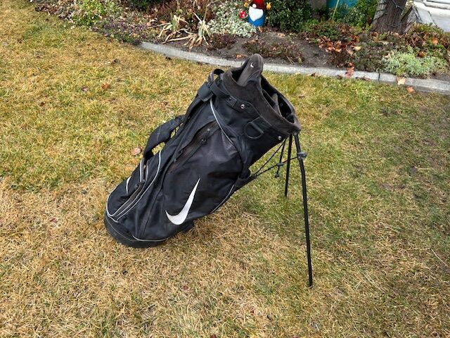 Nike Golf Bag