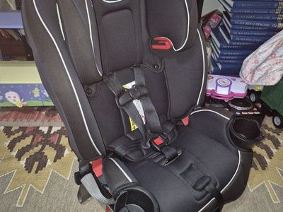 CLEAN! Graco SlimFit 3-in-1 Car Seat Convertible