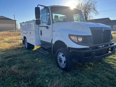 2014 international service truck, 4 x 4