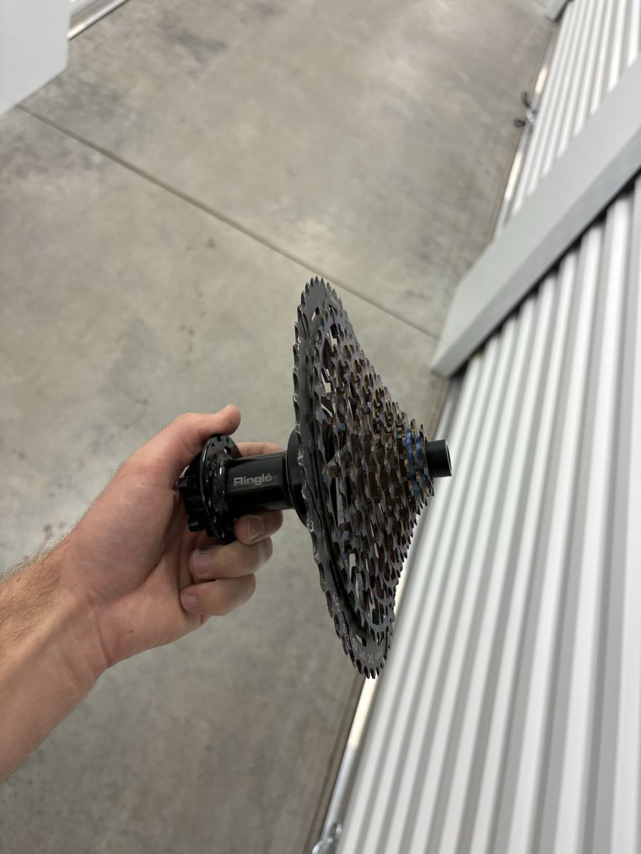 Ringlé cassette and hub