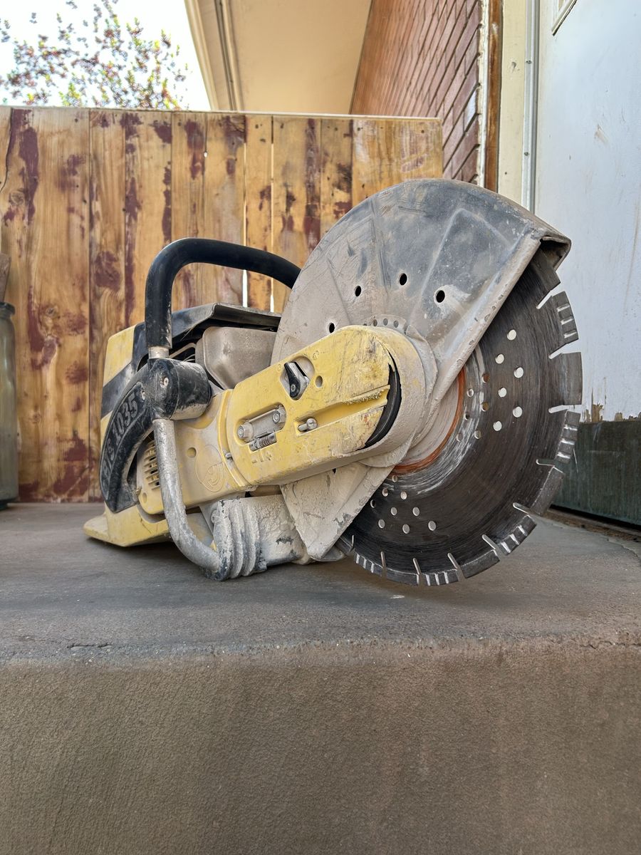 Wacker DTS 1035 quickie saw.