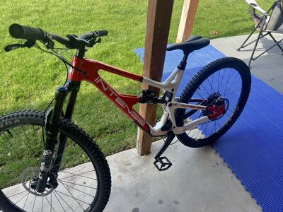 2024 Intense Primer 29 Expert