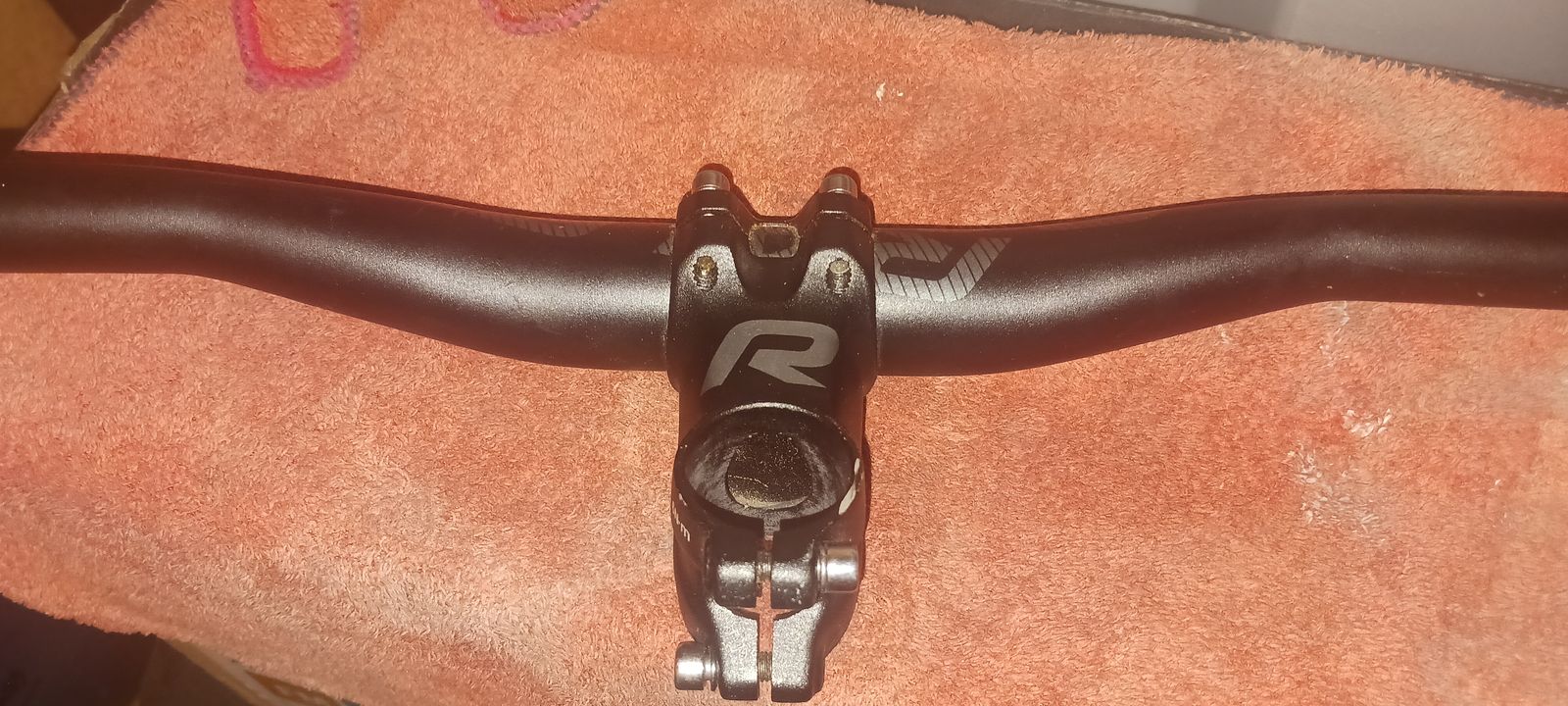 Raleigh wide handle bars 29in