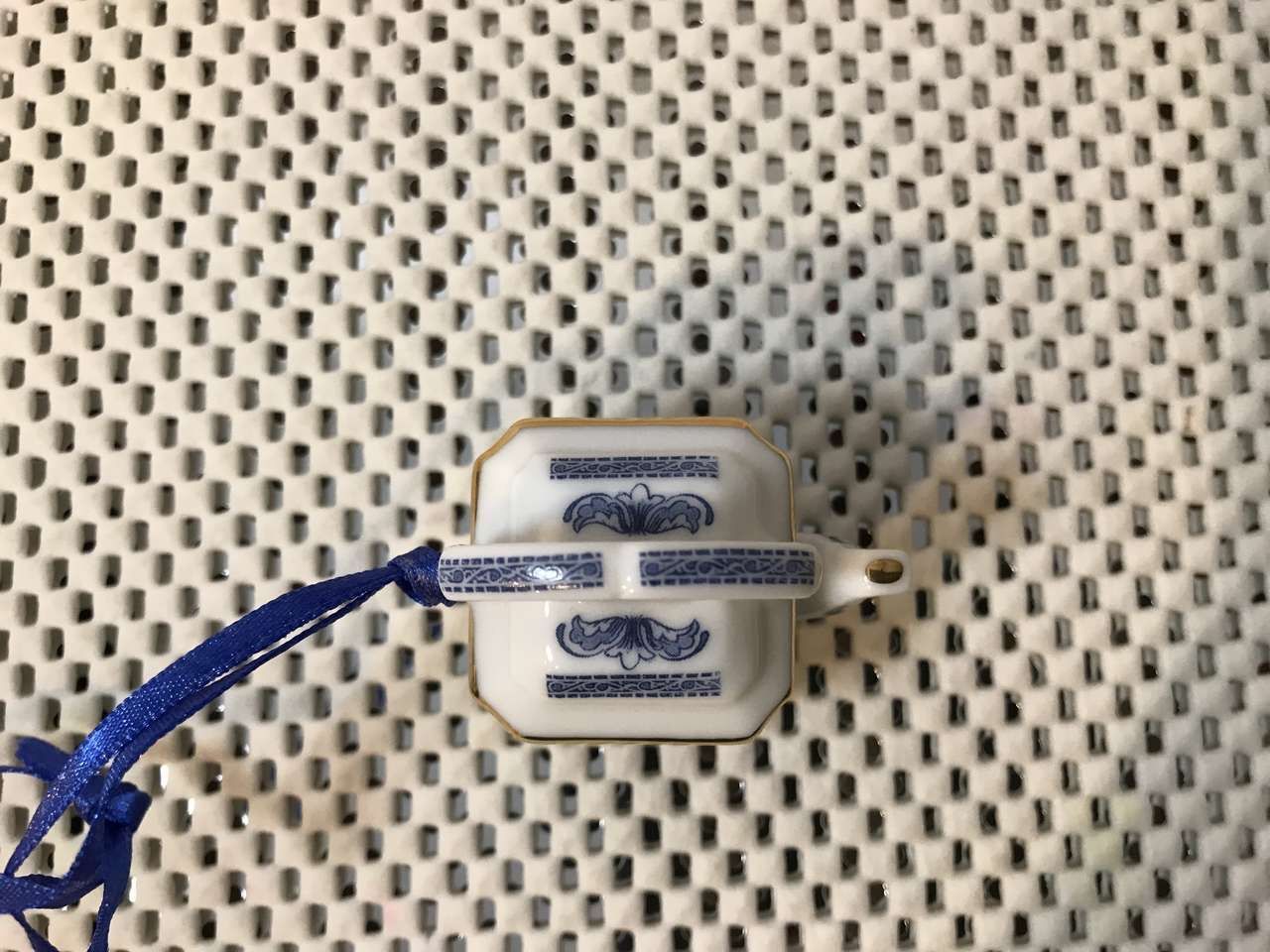 Main image 12