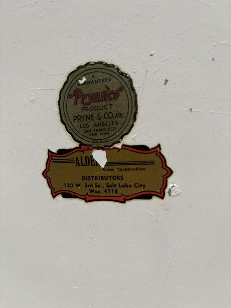 Main image 7