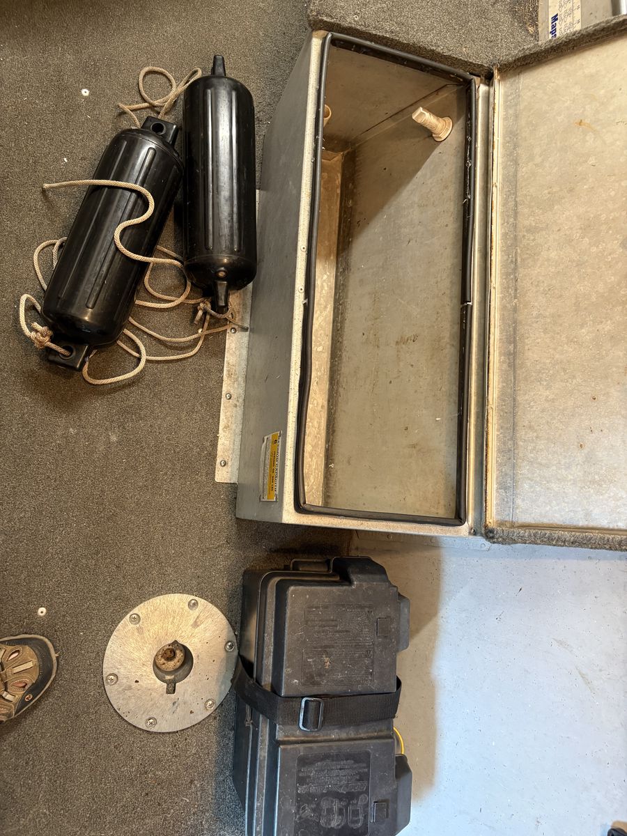 Main image 10