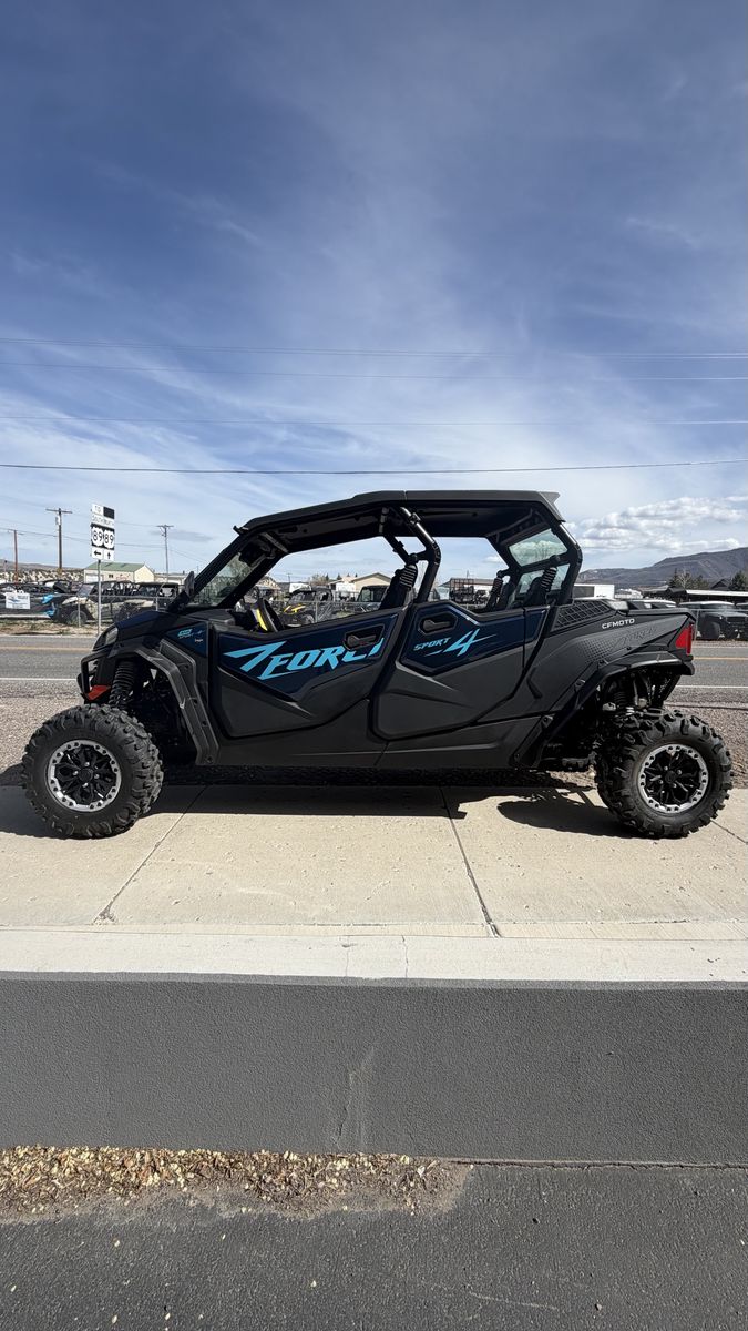 2025 CF Moto 950 Zforce Sport 4
