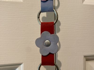 Vintage 1970s Colorful Flower Shaped Belt/Decorative Chain, 100% PU, Size 4 (22”) Purse Strap C PIX