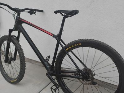 2016 Focus Raven XL carbon hard tail