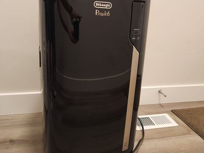 DeLonghi Pinguino PAC EL390HLWK Portable Air Conditioner Black w/ Accessories