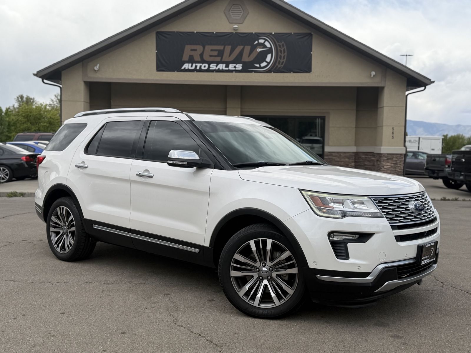 2019 FORD EXPLORER Platinum