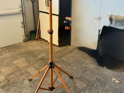 Bike Maintenance Stand LIKE NEW!!! $30 (Bike NOT Included)
